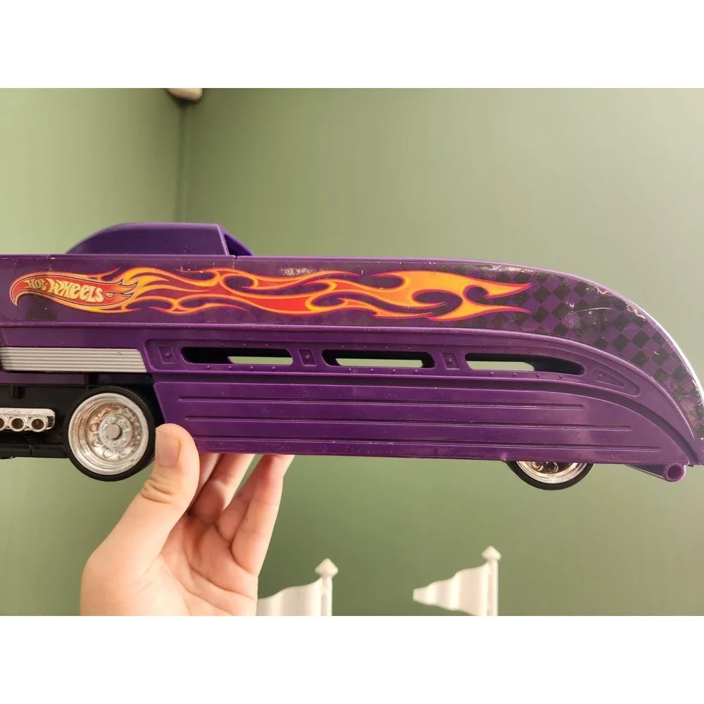 Hot Wheels 2002 Purple Big Rig Car Carrier Semi Truck Mattel Transporter 19